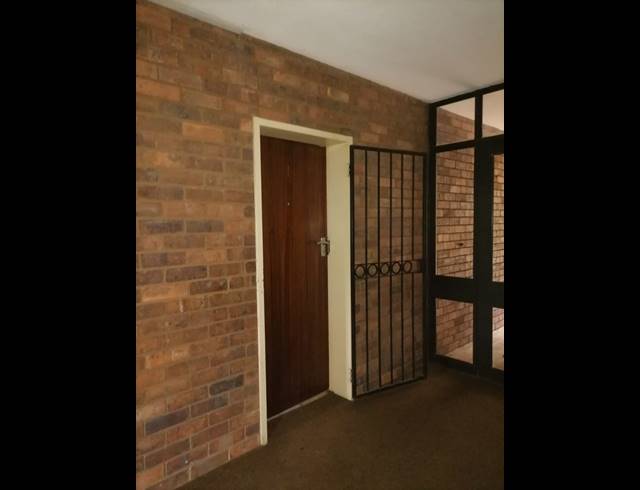 4 BEDROOM FLAT FOR SALE IN SUNNYSIDE